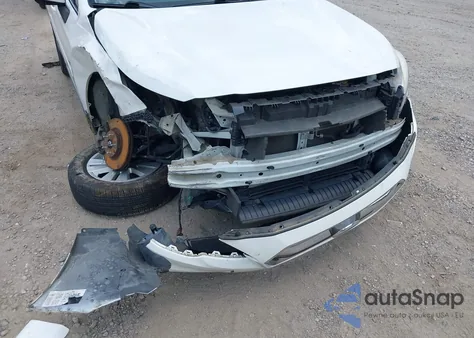 2018 Subaru Outback 2.5I Premium z USA, uszkodzony, nr VIN 4S4BSACC4J3227900